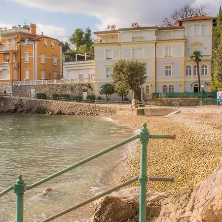 Relax Near Apartment Opatija