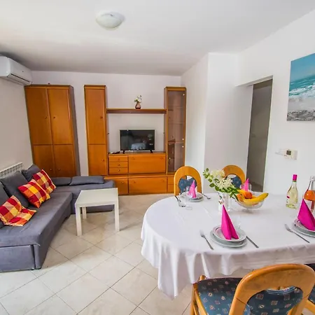 Apartment Relax Near